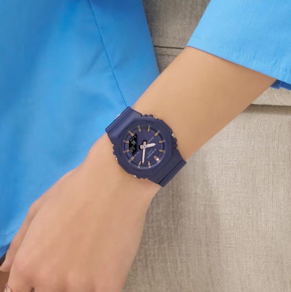 Годинник Casio G-SHOCK Classic GMA-P2100M-2AER GMA-P2100M-2AER фото