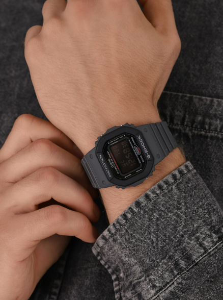 Годинник Casio G-SHOCK The Origin DW-5610SU-8 DW-5610SU-8 фото