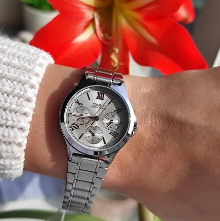 Годинник Casio TIMELESS COLLECTION LTP-V300D-7A2 LTP-V300D-7A2 (A) фото