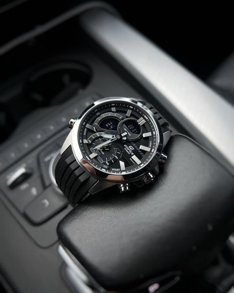 Годинник Casio EDIFICE Bluetooth ECB-30P-1AEF ECB-30P-1AEF фото