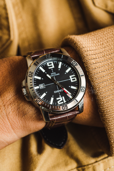 Годинник Casio TIMELESS COLLECTION MTP-VD01L-1BVUDF MTP-VD01L-1B (A) фото