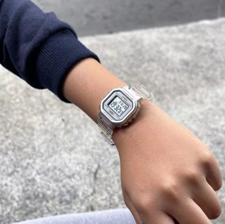 Годинник Casio TIMELESS COLLECTION LA-20WHS-7A LA-20WHS-7A фото