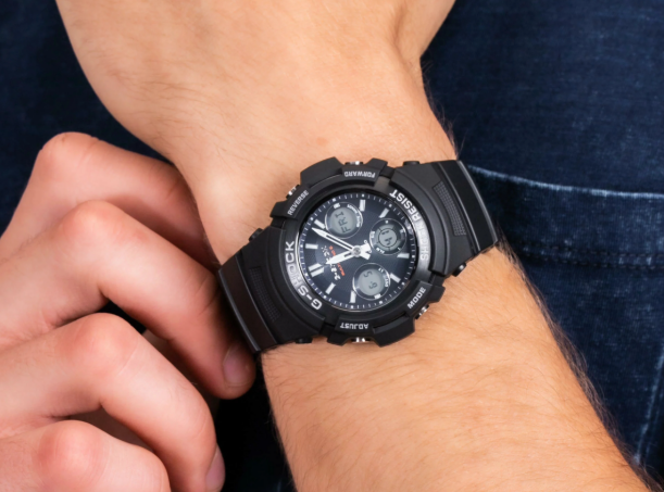 Годинник Casio G-SHOCK Classic AWG-M100SB-2AER AWG-M100SB-2AER фото