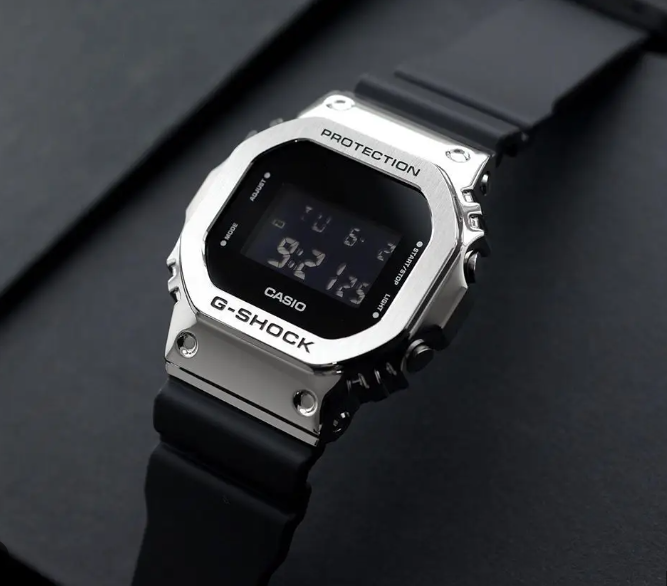 Годинник Casio G-SHOCK The Origin GM-5600-1ER GM-5600-1ER фото