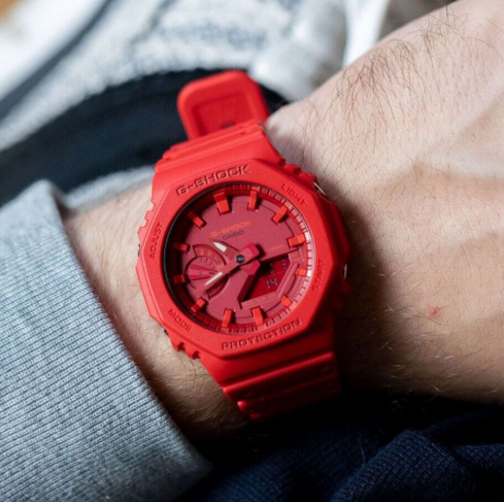 Годинник Casio G-SHOCK Classic GA-2100-4AER GA-2100-4AER фото