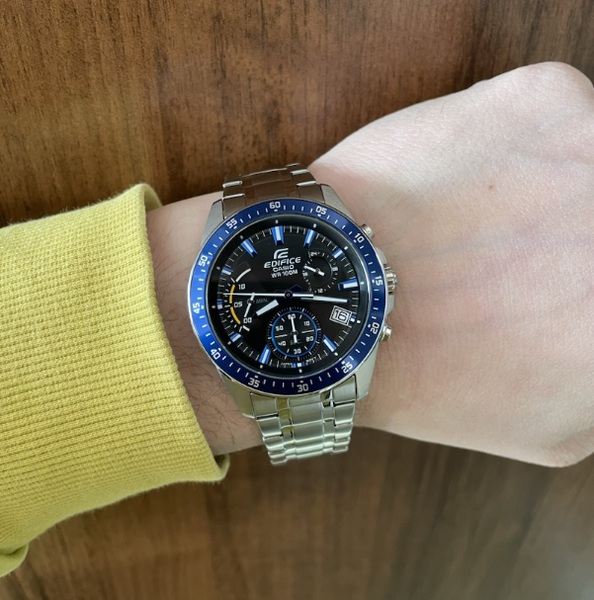 Годинник Casio EDIFICE Classic EFV-540D-1A2VUEF EFV-540D-1A2VUEF фото