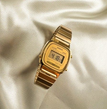 Годинник Casio VINTAGE MINI LA670WGA-9 LA670WGA-9 фото