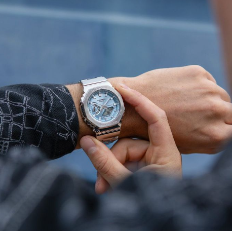 Годинник Casio G-SHOCK Classic GM-2110D-2AER GM-2110D-2AER фото
