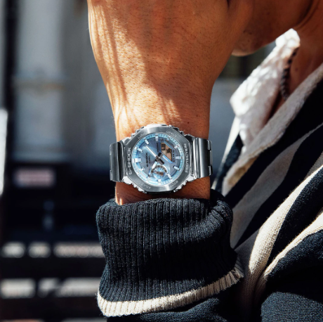 Годинник Casio G-SHOCK Classic GM-2110D-2AER GM-2110D-2AER фото