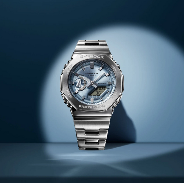 Годинник Casio G-SHOCK Classic GM-2110D-2AER GM-2110D-2AER фото