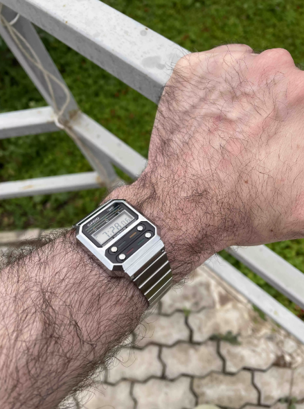 Годинник Casio VINTAGE EDGY A100WE-1AEF A100WE-1AEF фото