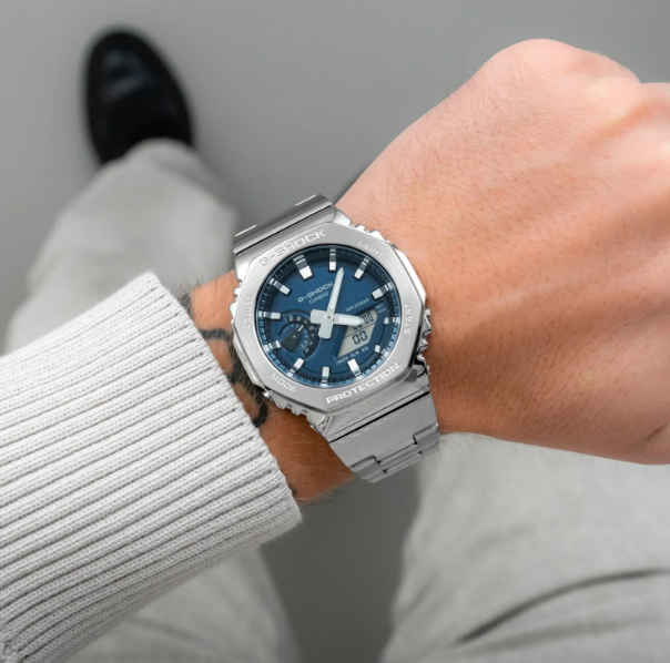 Годинник Casio G-SHOCK Classic GM-2110D-2BER GM-2110D-2BER фото