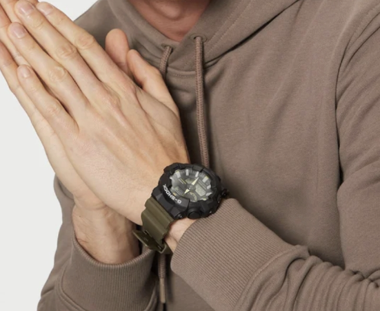 Годинник Casio G-SHOCK Classic GA-710TU-1A3ER GA-710TU-1A3ER фото