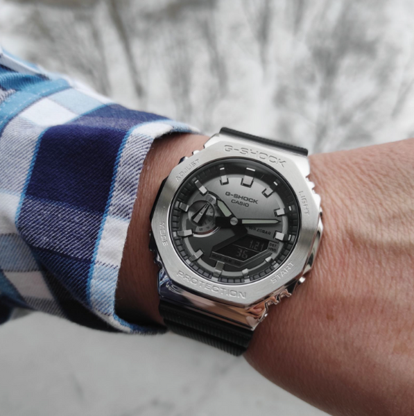 Годинник Casio G-SHOCK Classic GM-2100-1AER GM-2100-1AER фото