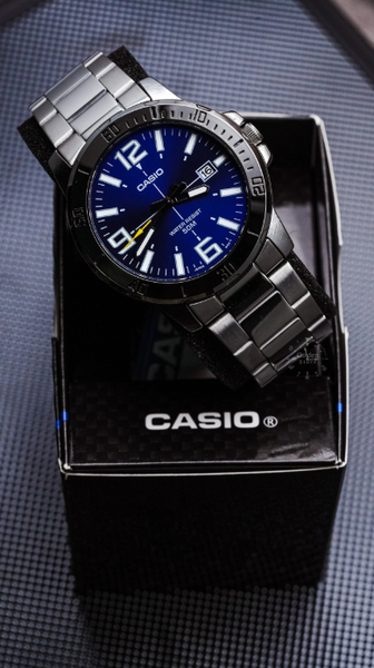 Годинник Casio TIMELESS COLLECTION MTP-VD01D-2BVUDF MTP-VD01D-2B (A) фото