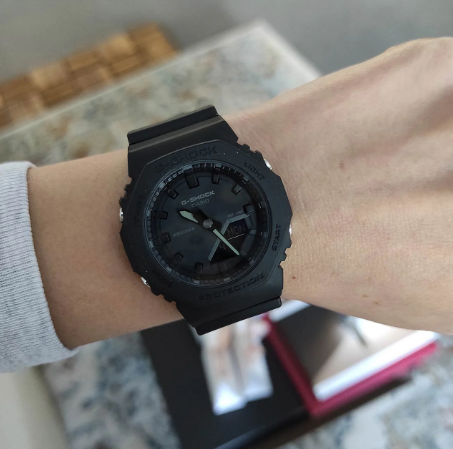Годинник Casio G-SHOCK Classic GMA-P2100BB-1AER GMA-P2100BB-1AER фото