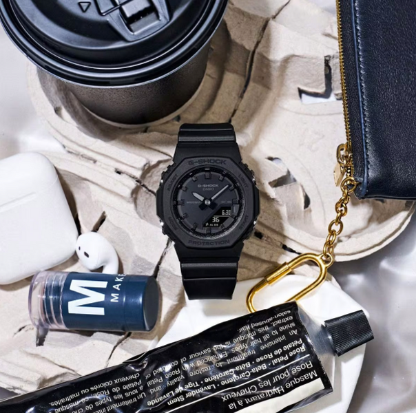 Годинник Casio G-SHOCK Classic GMA-P2100BB-1AER GMA-P2100BB-1AER фото
