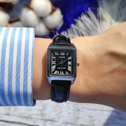 Годинник Casio TIMELESS COLLECTION LTP-V007L-1B LTP-V007L-1B фото
