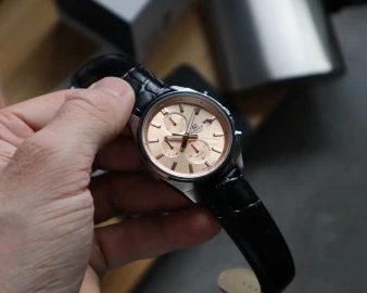 Годинник Casio EDIFICE Classic EFV-610EL-5AUEF EFV-610EL-5AUEF фото