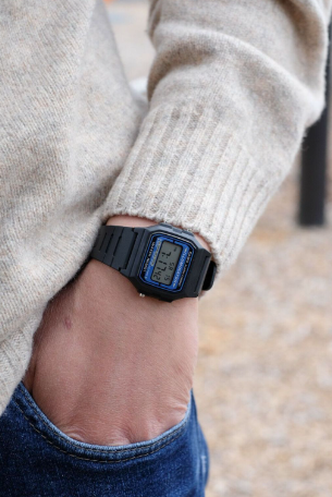 Годинник Casio TIMELESS COLLECTION F-105W-1AWYEF F-105W-1AWYEF фото