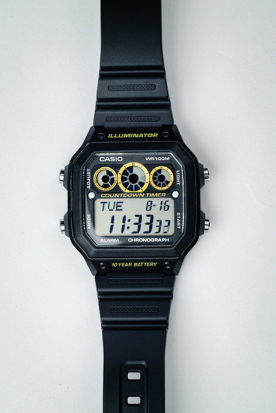 Годинник Casio TIMELESS COLLECTION AE-1300WH-1AVEF AE-1300WH-1AVEF фото
