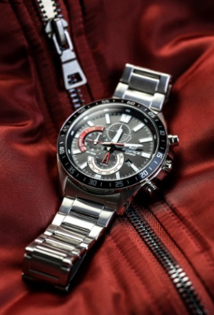 Годинник Casio EDIFICE Classic EFV-620D-1A4VUEF EFV-620D-1A4VUEF фото