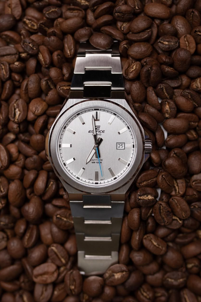 Годинник Casio EDIFICE Classic EFB-108D-7AVUEF EFB-108D-7AVUEF фото