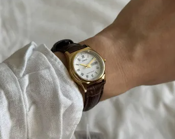 Годинник Casio TIMELESS COLLECTION LTP-V006GL-7BUDF LTP-V006GL-7B (A) фото