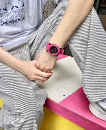 Годинник Casio G-SHOCK Classic GA-2300-4AER GA-2300-4AER фото