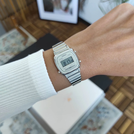 Годинник Casio VINTAGE MINI LA670WEA-8AEF LA670WEA-8AEF фото