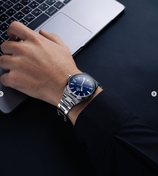 Годинник Casio EDIFICE Classic EFV-100D-2AVUEF EFV-100D-2AVUEF фото