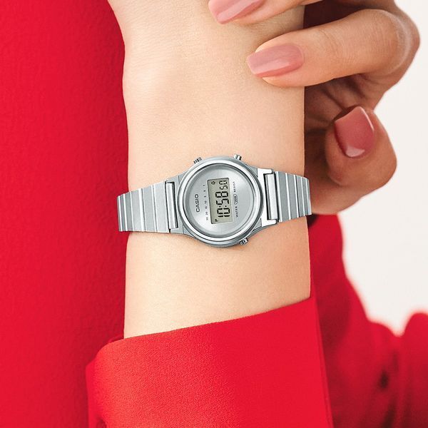 Годинник Casio VINTAGE MINI LA700WE-7AEF LA700WE-7AEF фото