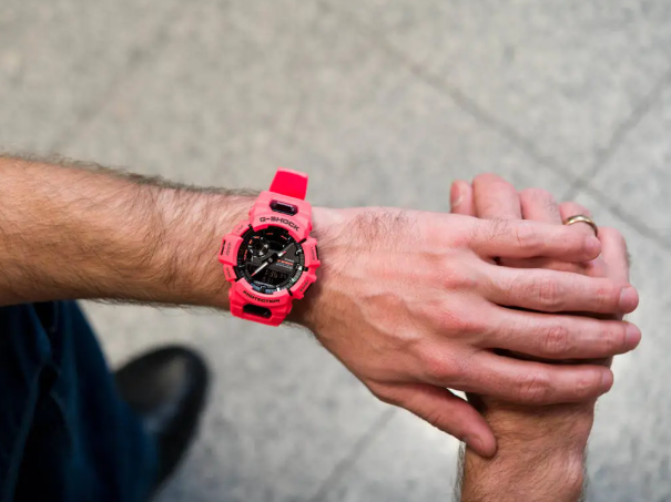 Годинник Casio G-SHOCK G-SQUAD GBA-900-4AER GBA-900-4AER фото