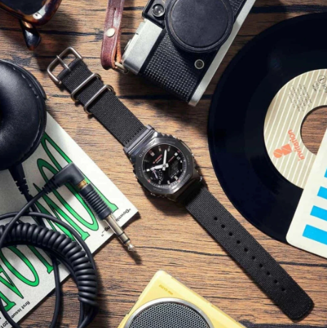 Годинник Casio G-SHOCK Classic GM-2100CB-1AER GM-2100CB-1AER фото