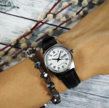 Годинник Casio TIMELESS COLLECTION LTP-V006L-7BUDF LTP-V006L-7B (A) фото