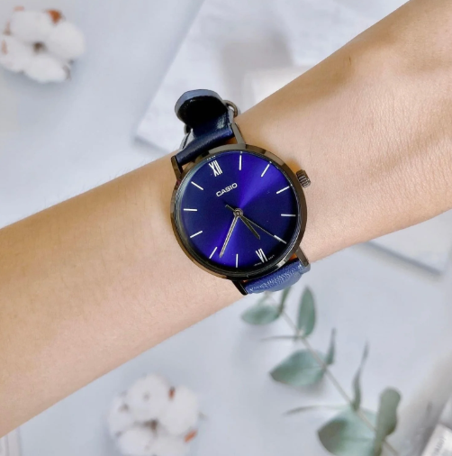 Годинник Casio TIMELESS COLLECTION LTP-VT02BL-2A LTP-VT02BL-2A фото