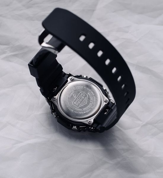 Годинник Casio G-SHOCK Classic GM-2100BB-1AER GM-2100BB-1AER фото
