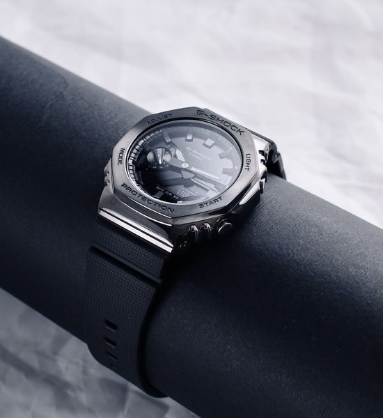 Годинник Casio G-SHOCK Classic GM-2100BB-1AER GM-2100BB-1AER фото