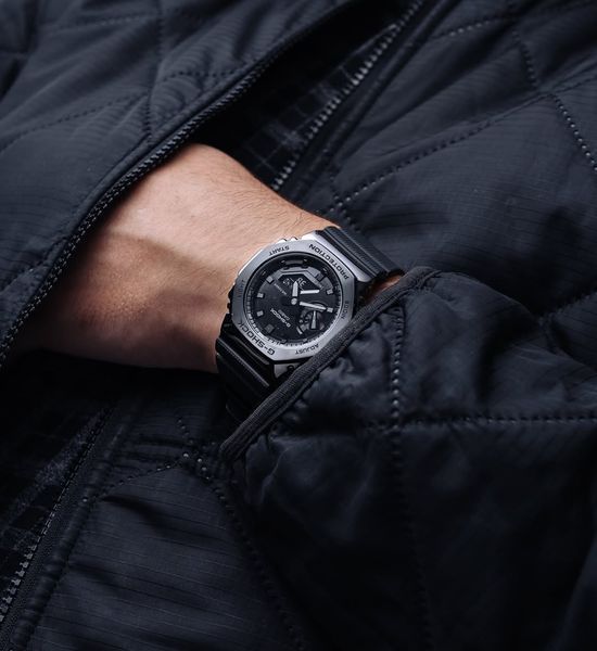 Годинник Casio G-SHOCK Classic GM-2100BB-1AER GM-2100BB-1AER фото