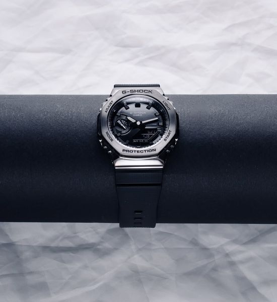 Годинник Casio G-SHOCK Classic GM-2100BB-1AER GM-2100BB-1AER фото