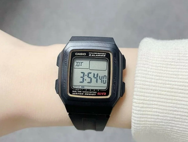Годинник Casio TIMELESS COLLECTION F-201WA-1AEF F-201WA-1AEF фото