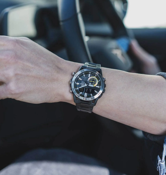 Годинник Casio EDIFICE Bluetooth ECB-40DC-1AEF ECB-40DC-1AEF фото