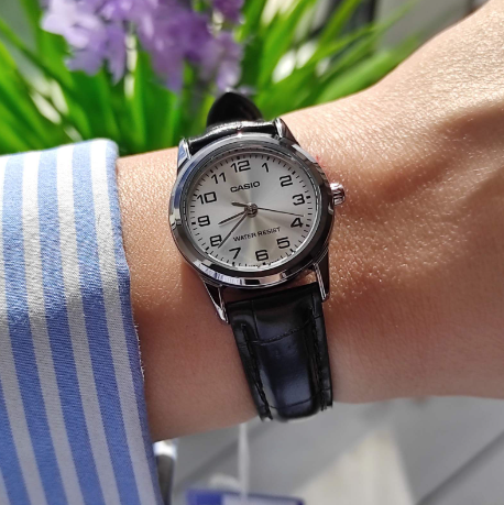 Годинник Casio TIMELESS COLLECTION LTP-V001L-7BUDF LTP-V001L-7B (А) фото