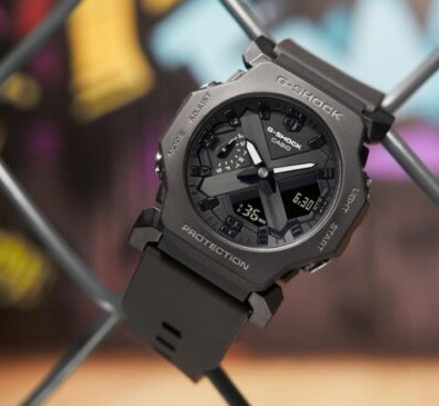 Годинник Casio G-SHOCK Classic GA-2300-1AER GA-2300-1AER фото