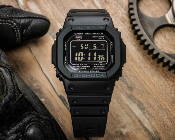 Годинник Casio G-SHOCK The Origin GW-M5610U-1BER GW-M5610U-1BER фото