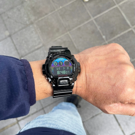 Годинник Casio G-SHOCK Classic DW-6900RGB-1ER DW-6900RGB-1ER фото