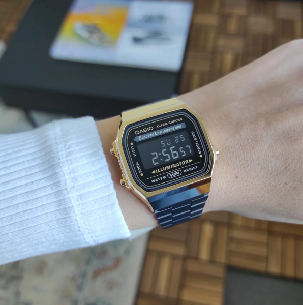 Годинник Casio VINTAGE ICONIC A168WEGB-1BEF A168WEGB-1BEF фото