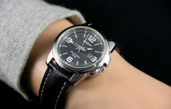 Годинник Casio TIMELESS COLLECTION LTP-1314L-8AVEF LTP-1314L-8AVEF фото
