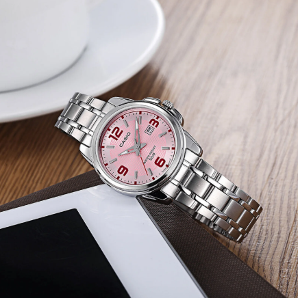 Годинник Casio TIMELESS COLLECTION LTP-1314D-5AVDF LTP-1314D-5AVDF фото