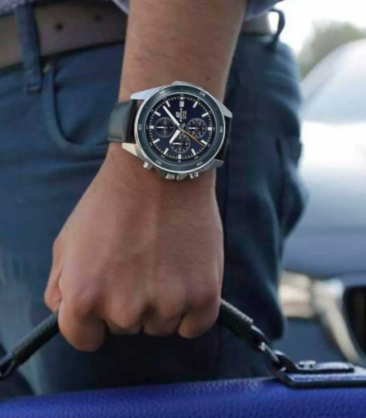 Годинник Casio EDIFICE Classic EFR-526L-2CVUEF EFR-526L-2CVUEF фото